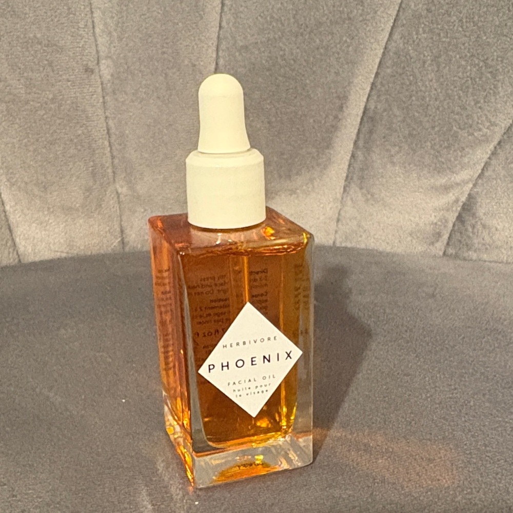 Herbivore Phoenix Facial Oil - NWB - Picture 5 of 6